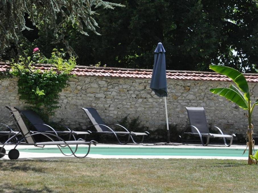 Le Prieure Saint Agnan Otel Cosne-sur-Loire Oda fotoğraf